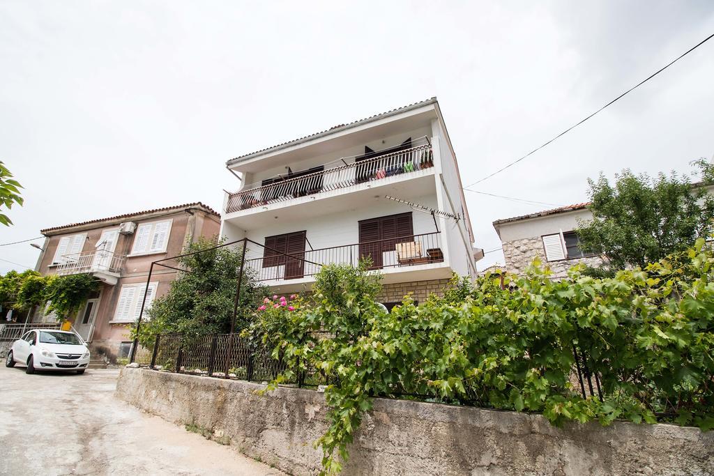 Apartment Peran Sibenik Bagian luar foto