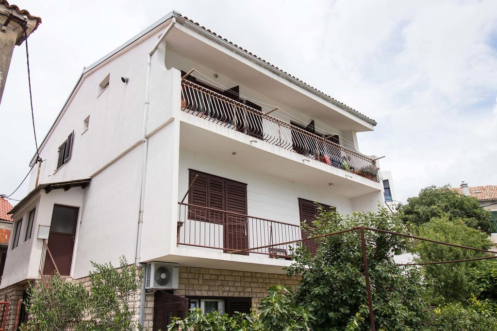 Apartment Peran Sibenik Bagian luar foto
