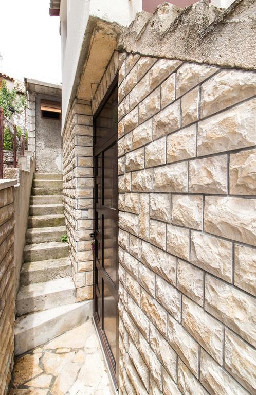 Apartment Peran Sibenik Bagian luar foto
